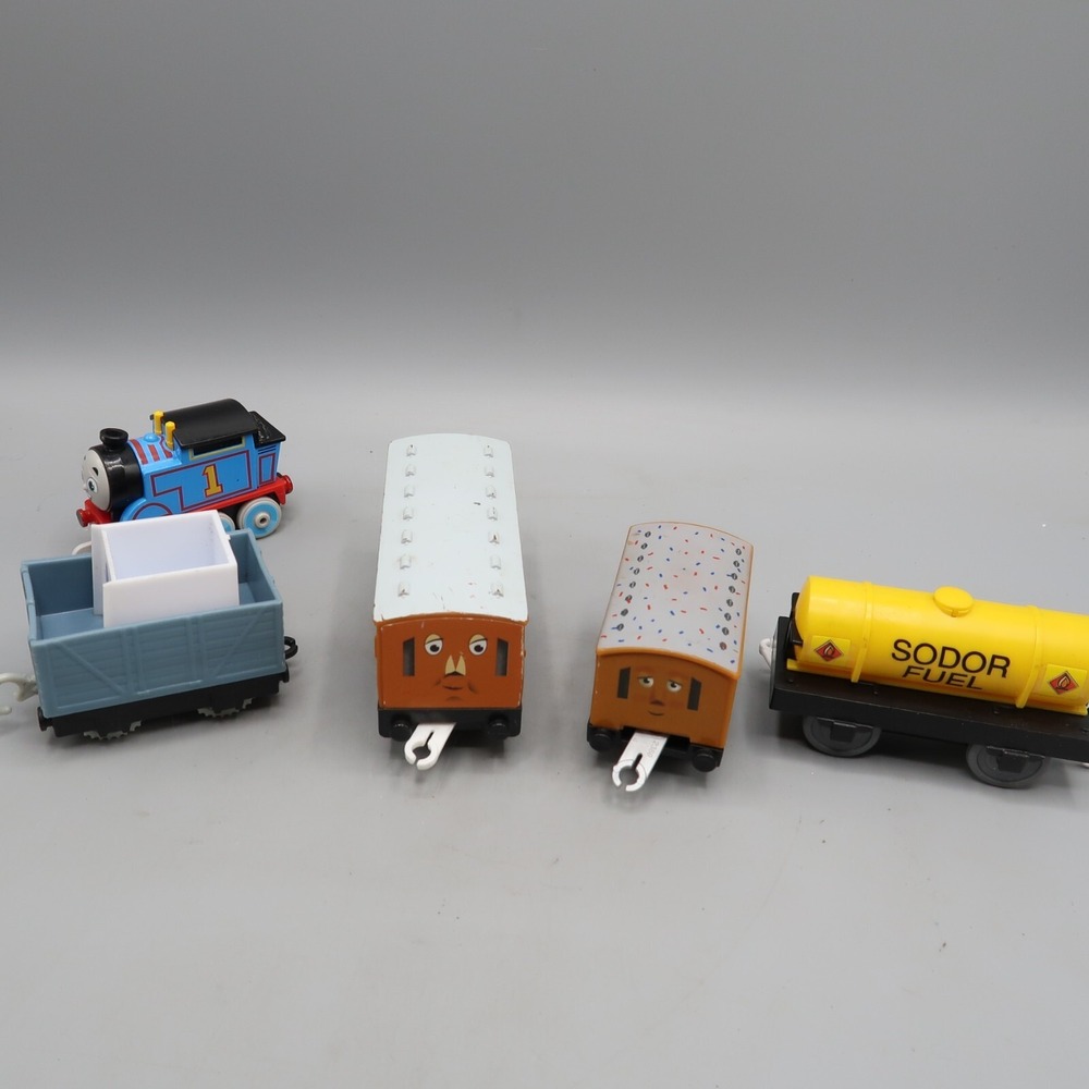 Thomas the Train  Clarabel Sodar Fuel Cargo Train Toy Lot‎